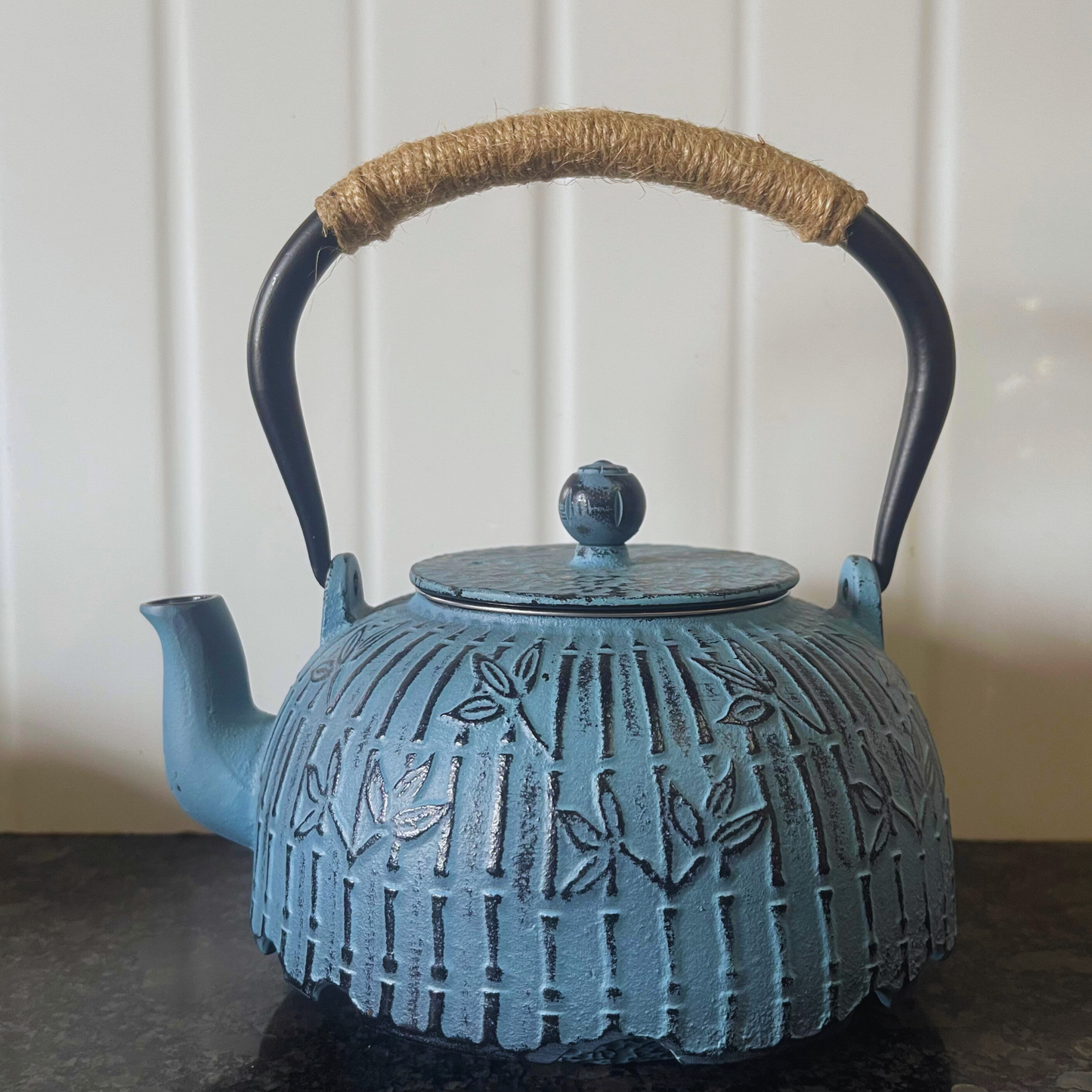 Cast-Iron Hobnail TeaPot - Traditional Japanese Tetsubin (Tetsu-Kyusu) Bamboo Lines Blue TeaPot 1200ml
