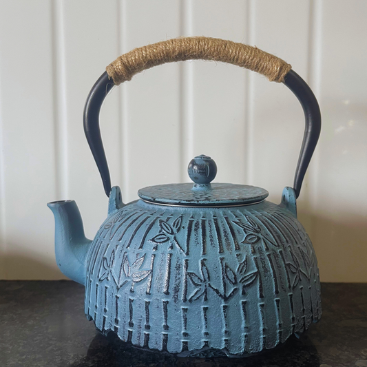 Cast-Iron Hobnail TeaPot - Traditional Japanese Tetsubin (Tetsu-Kyusu) Bamboo Lines Blue TeaPot 1200ml