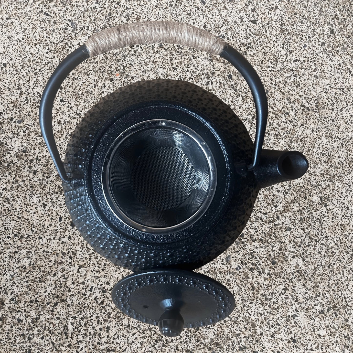 Cast-Iron Hobnail TeaPot - Traditional Japanese Tetsubin (Tetsu-Kyusu) Black Mandala TeaPot 1000ml