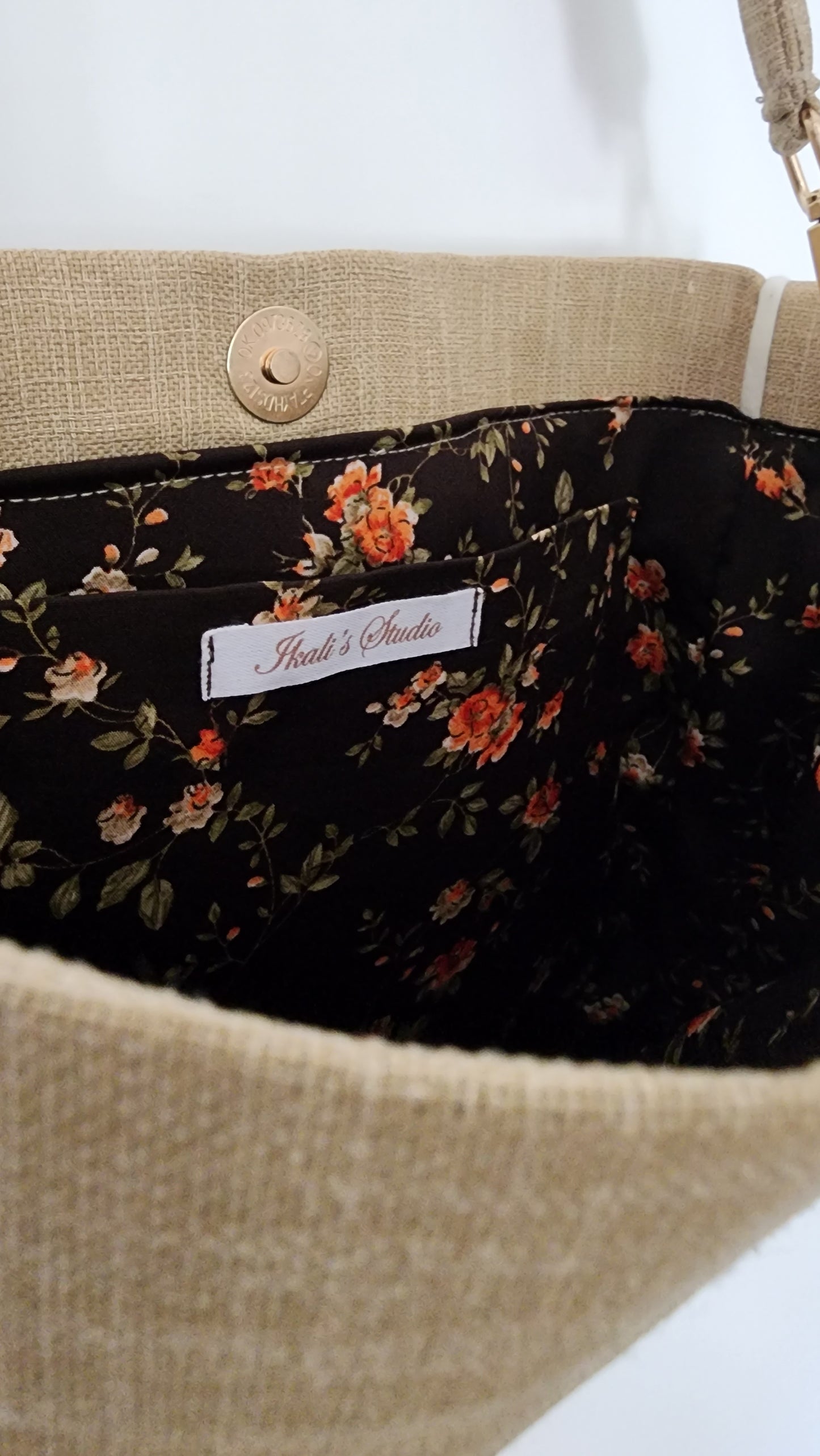 Ikali - Liki Flowers - Hand-embroidered Kumstu bo Bag