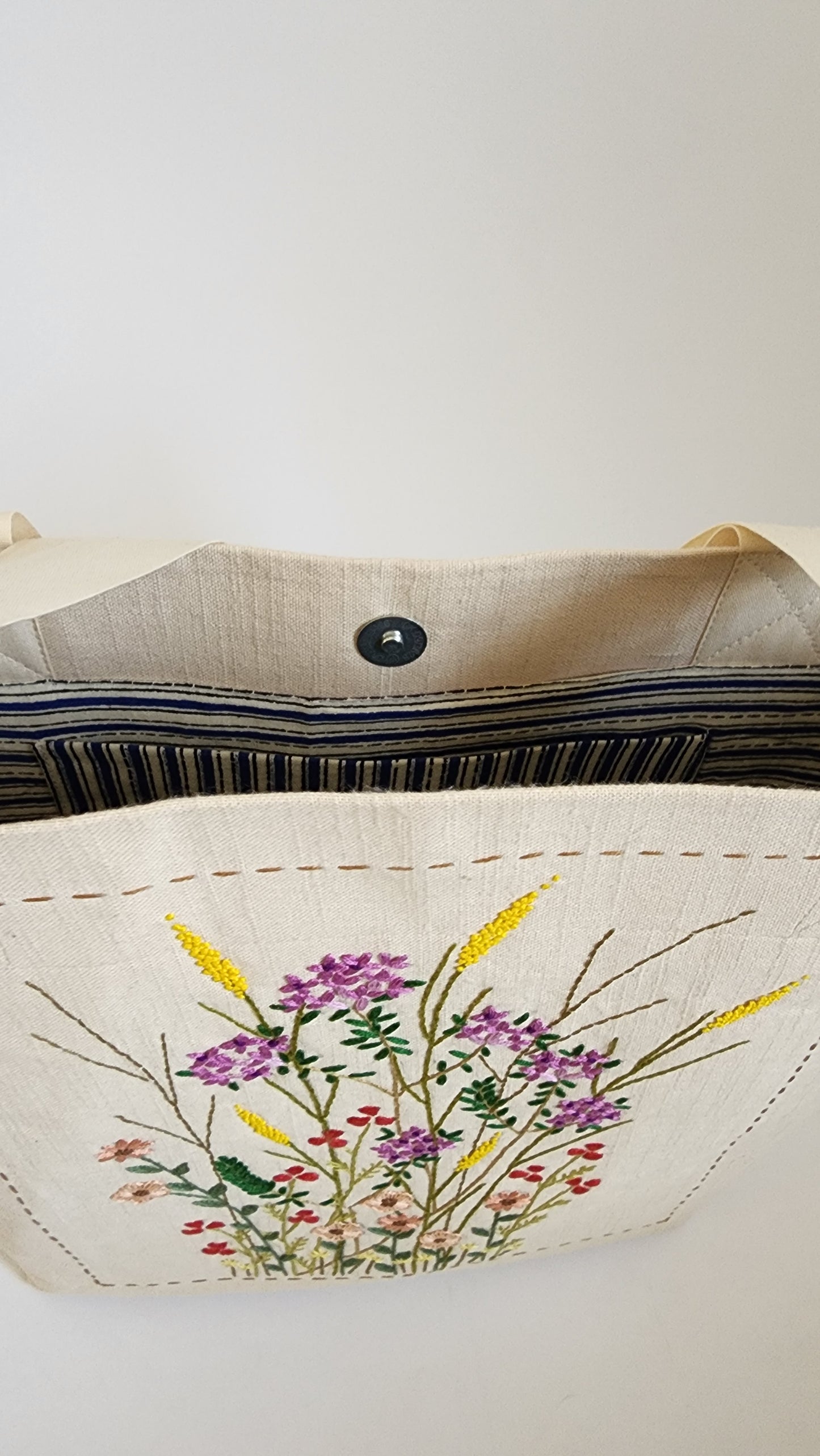 Ikali - Wildflowers - Hand-embroidered Tote
