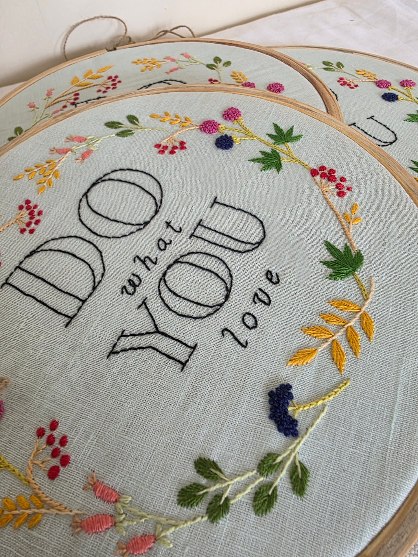 Ikali - Do What You Love - Hand-embroidered Wall-hanging Hoop