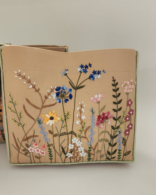 Mix Garden - Hand-embroidered Kumstu bo Bag