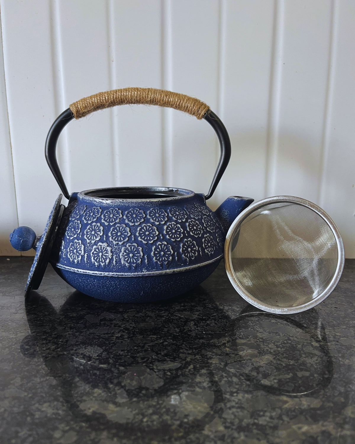 Cast-Iron Hobnail TeaPot - Traditional Japanese Tetsubin (Tetsu-Kyusu) Jasmine Blue TeaPot 1000ml