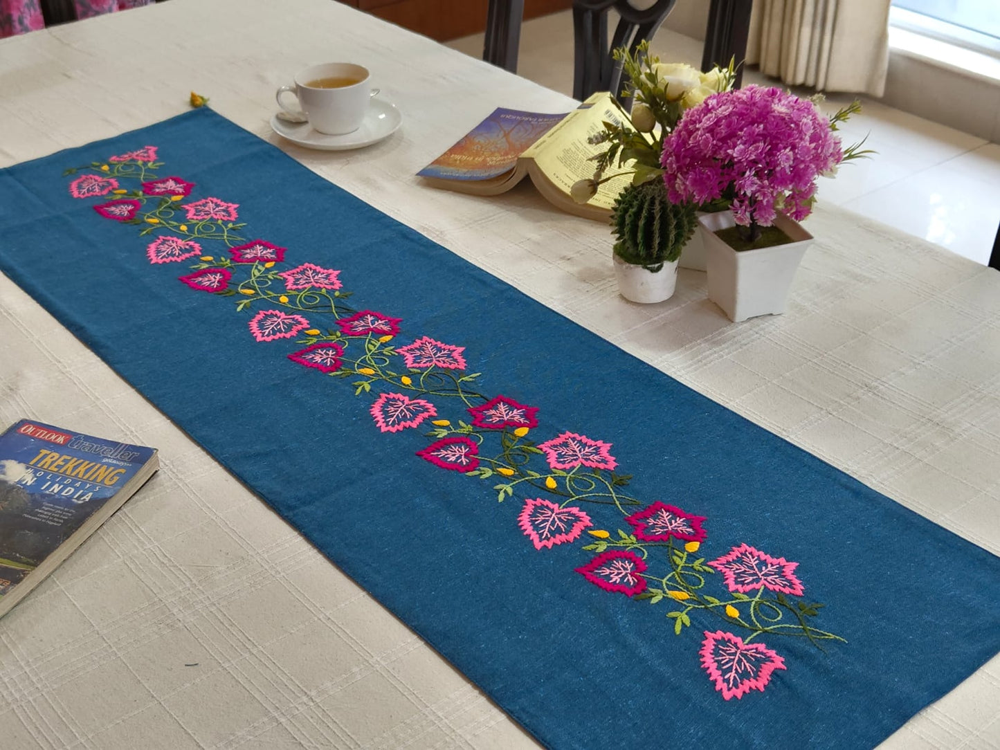 Chinar Trail - Table Runner