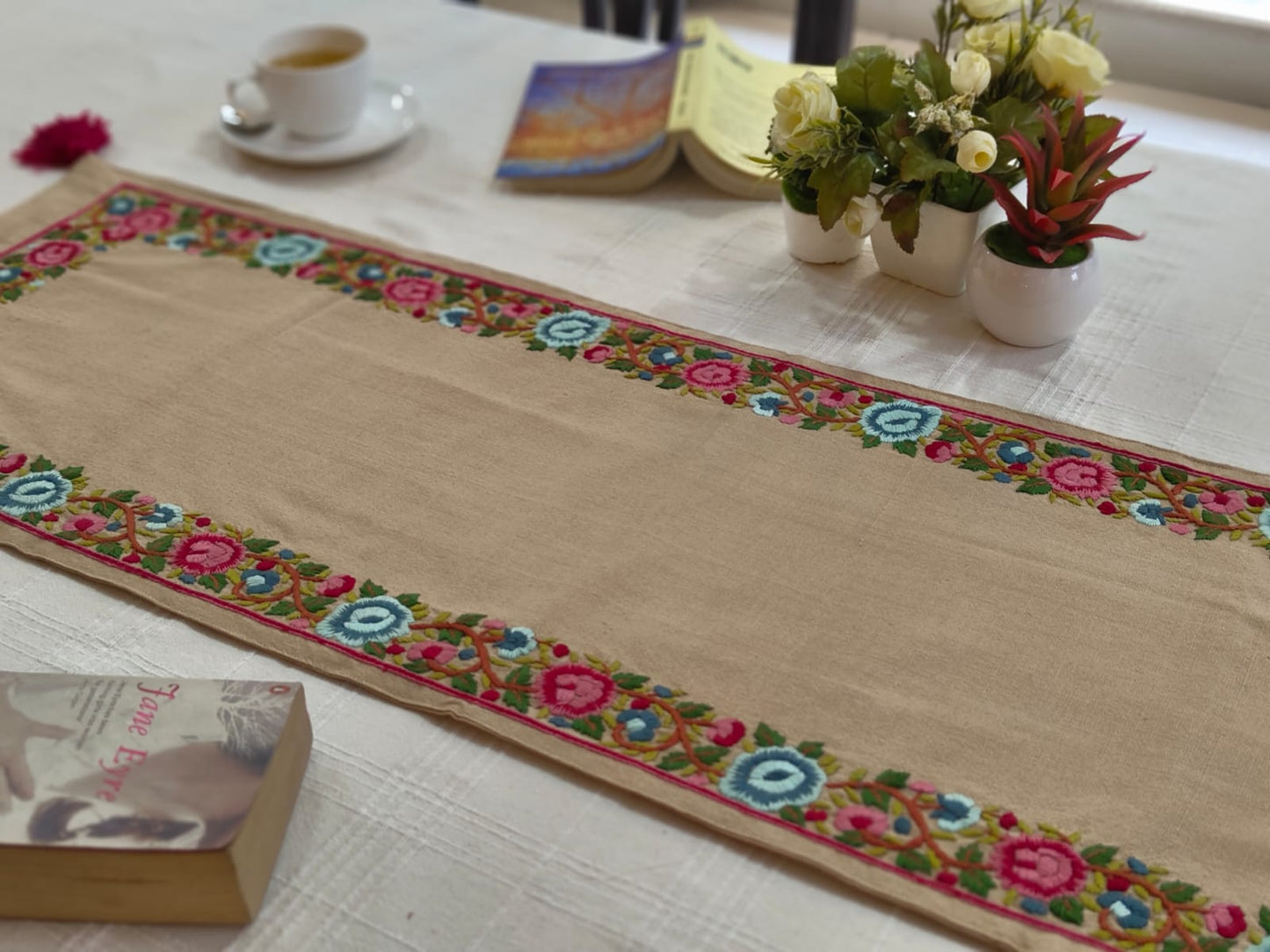 Enchanted Garden - Table Runner