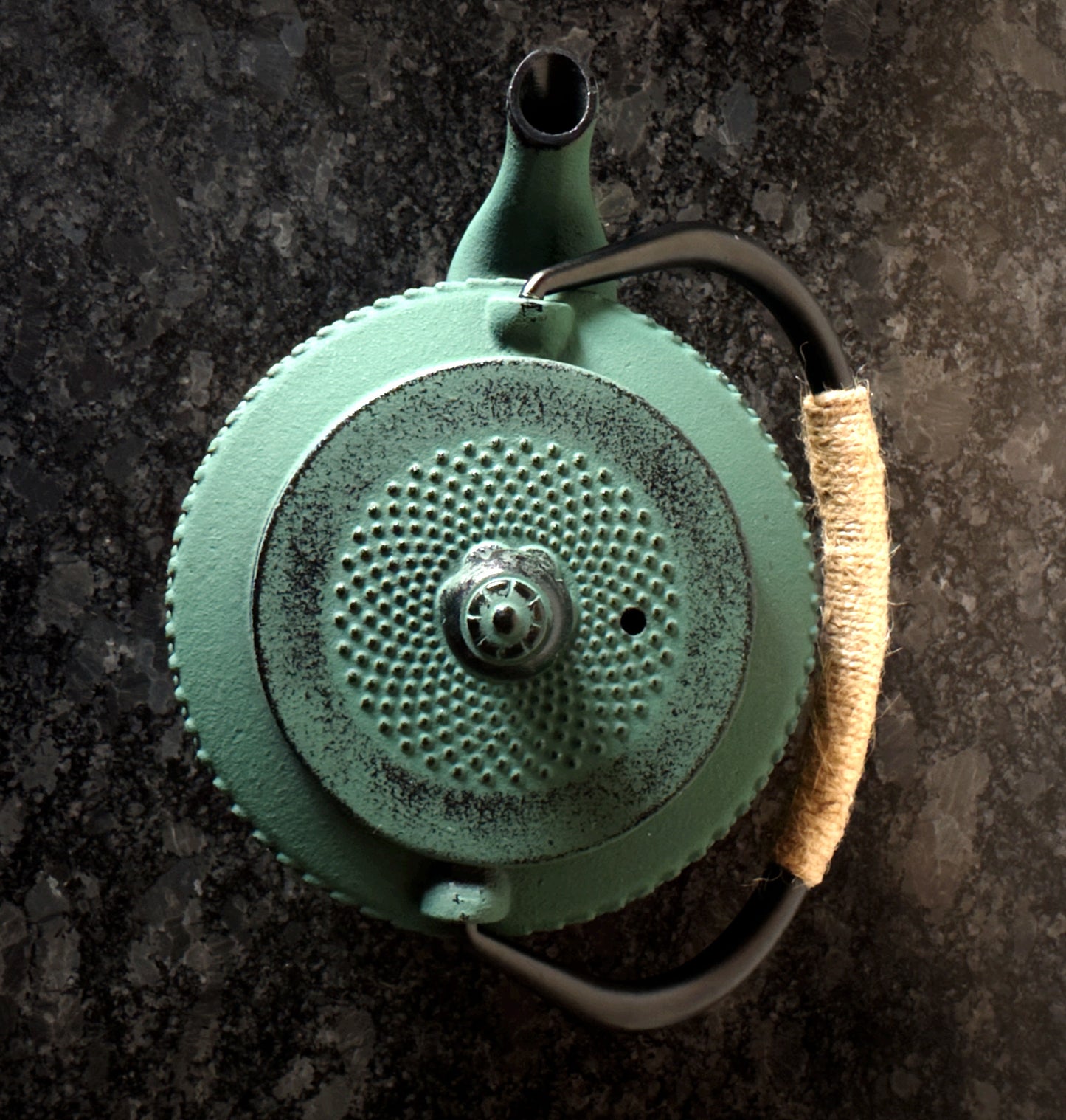 Cast-Iron Hobnail TeaPot - Traditional Japanese Tetsubin (Tetsu-Kyusu) Green Arare Patterned TeaPot 900ml