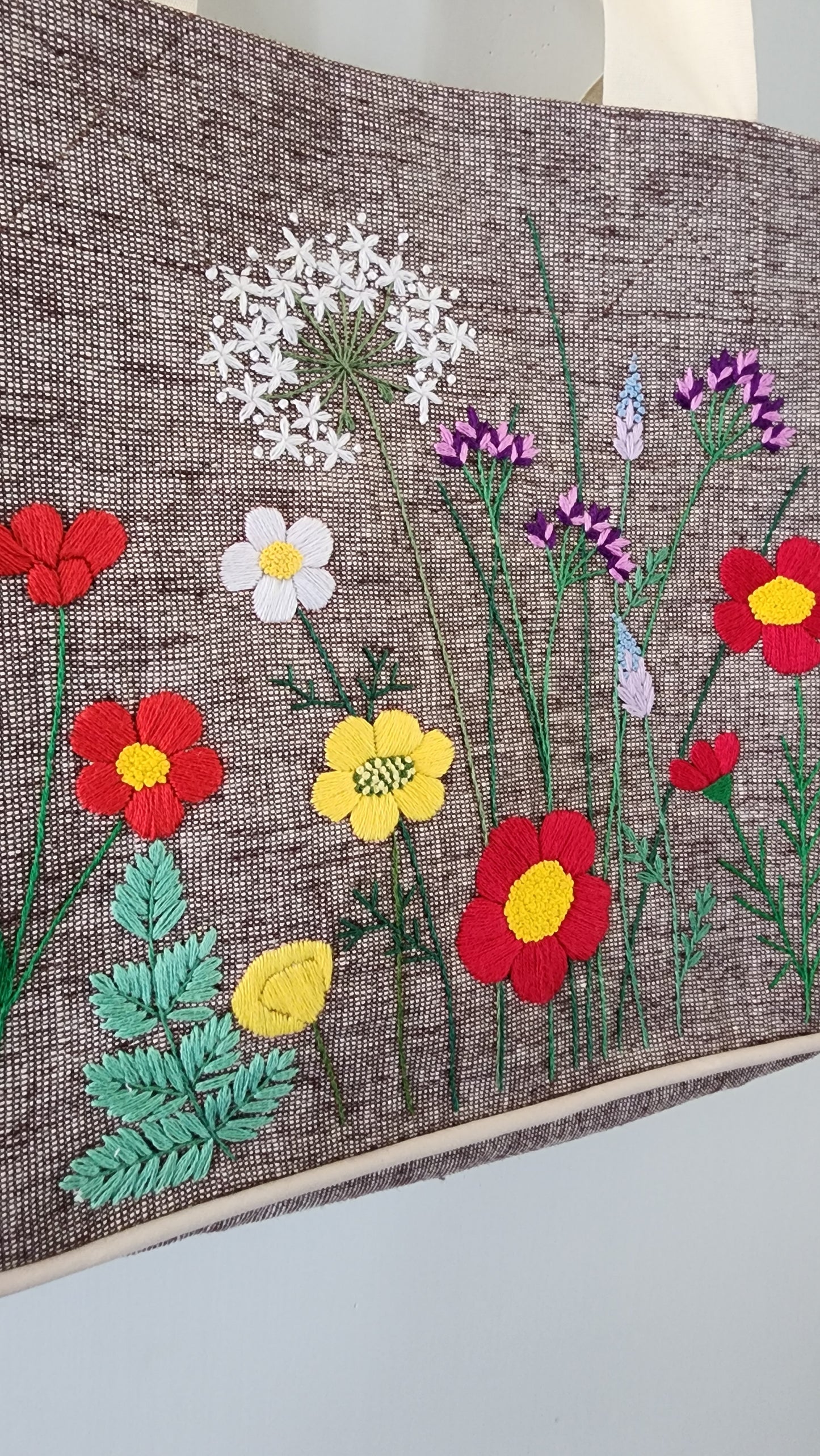 Ikali - Mix Flowers - Hand-embroidered Kumstu bo Bag