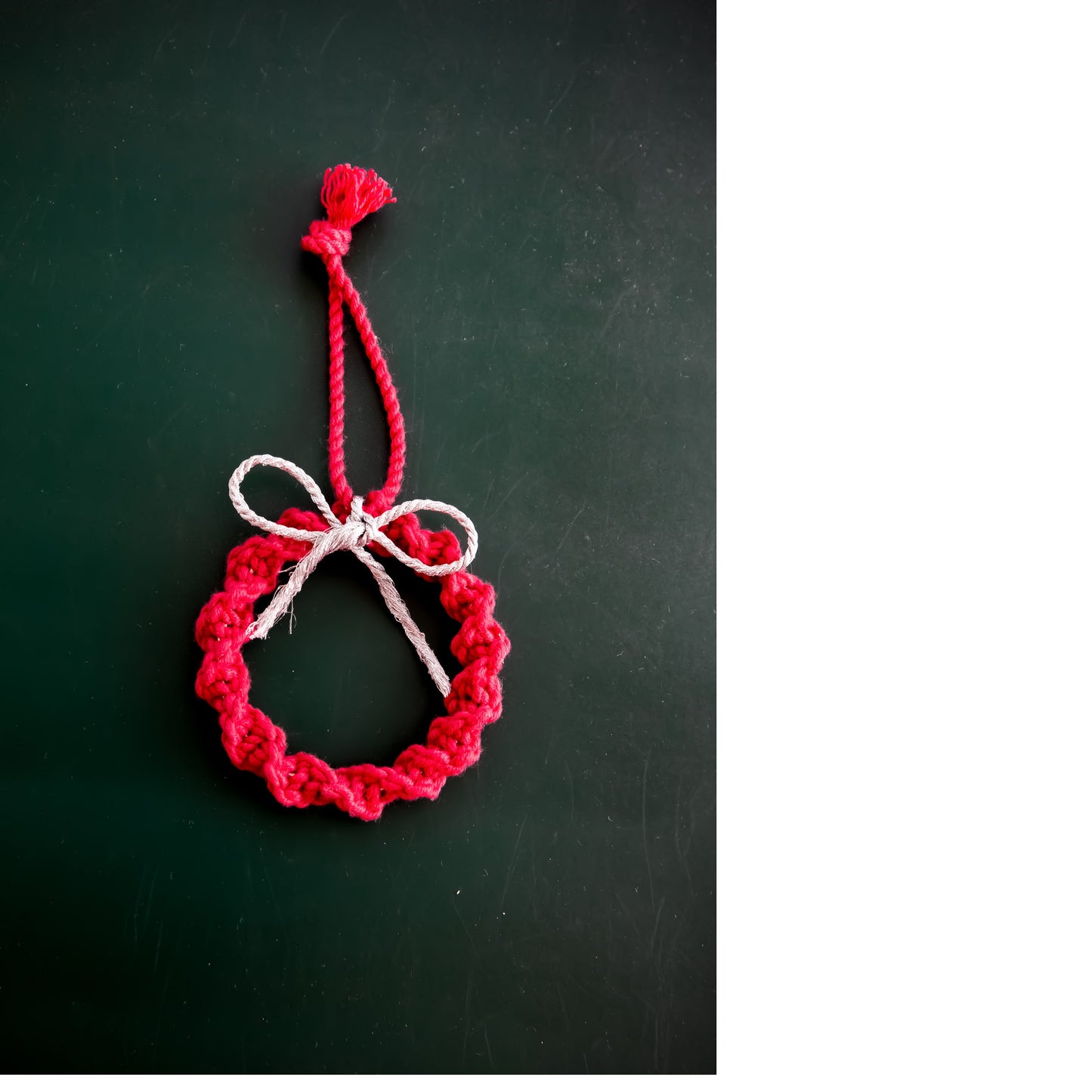 Christmas Tree Ornament in Macrame - Wreath - Set of 2