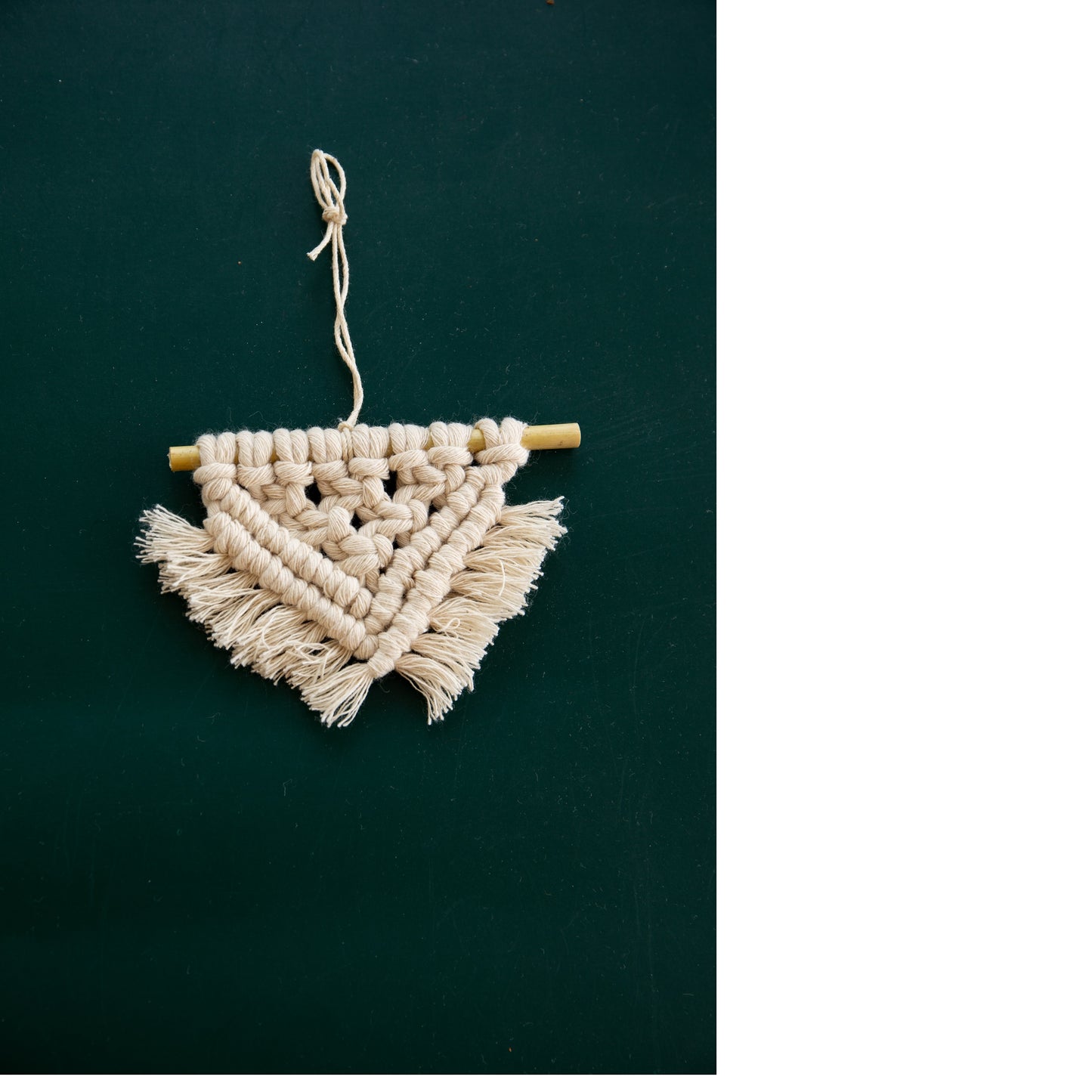 Christmas Tree Ornaments in Macrame - Set of 4 (in White) with Gift Bag