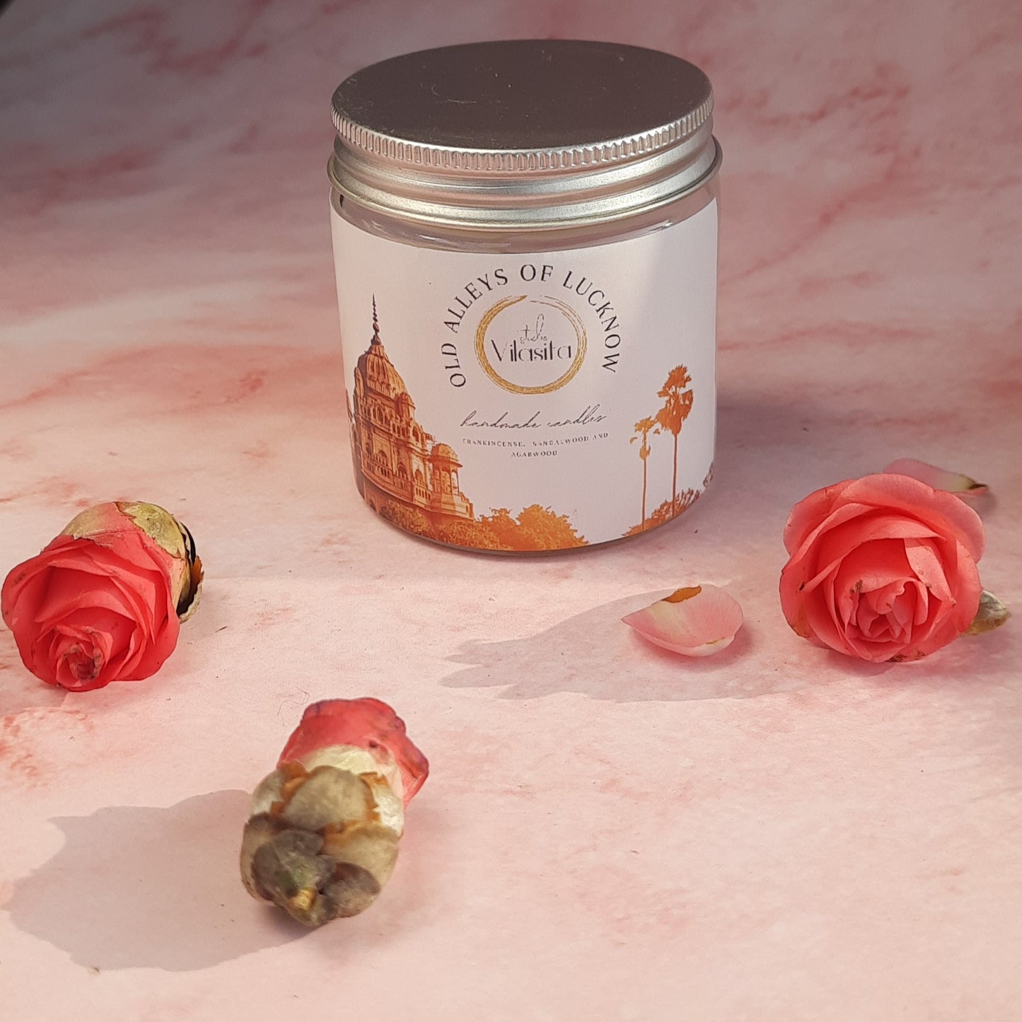 Old Alleys of Lucknow - Agarwood, Frankincense & Sandalwood Candle 80 Ml