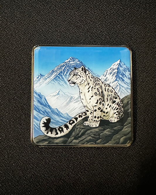 Sturdy Fridge Magnet in Steel - Snow Leopard