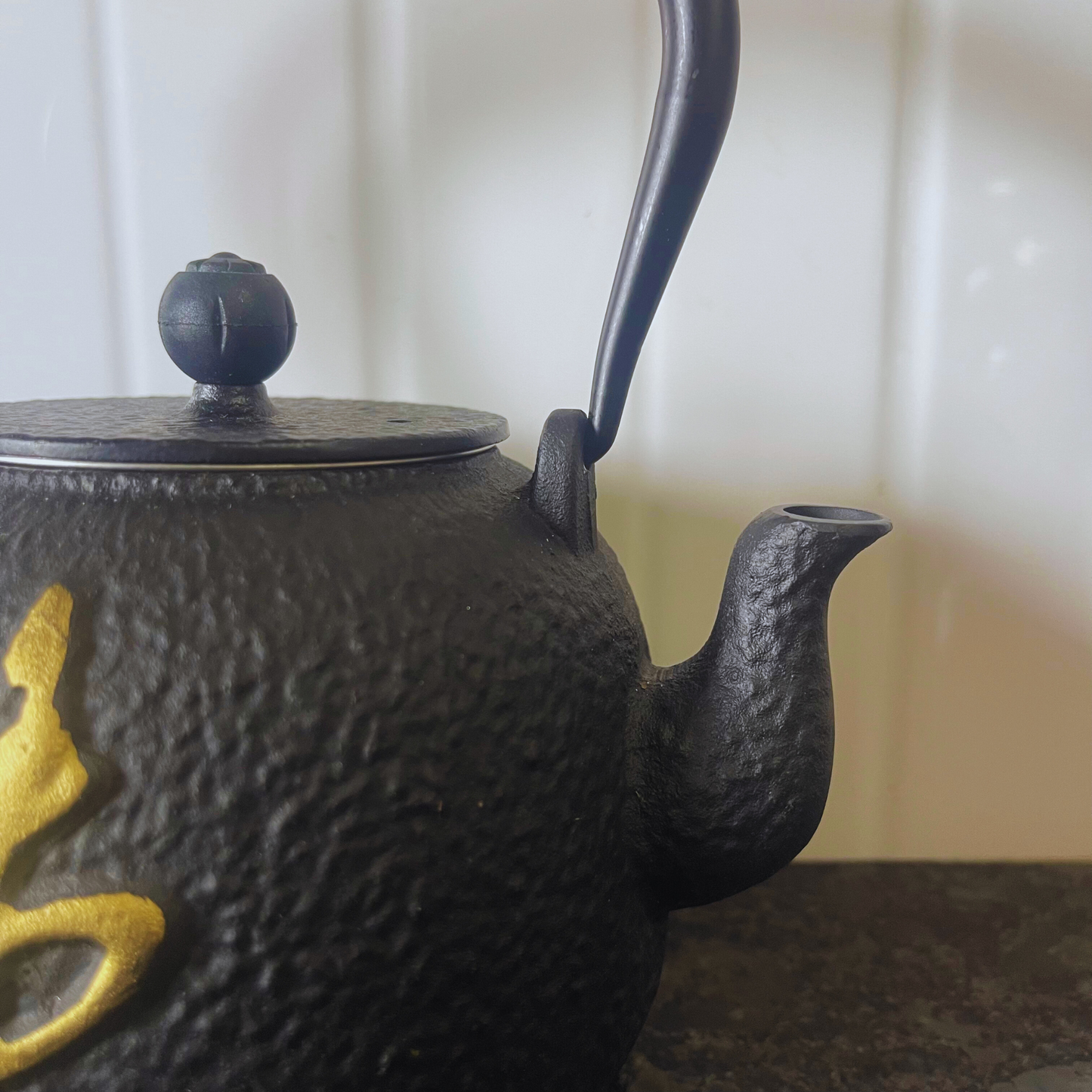Cast-Iron Hobnail TeaPot - Traditional Japanese Tetsubin (Tetsu-Kyusu) The Master Black TeaPot 1200ml
