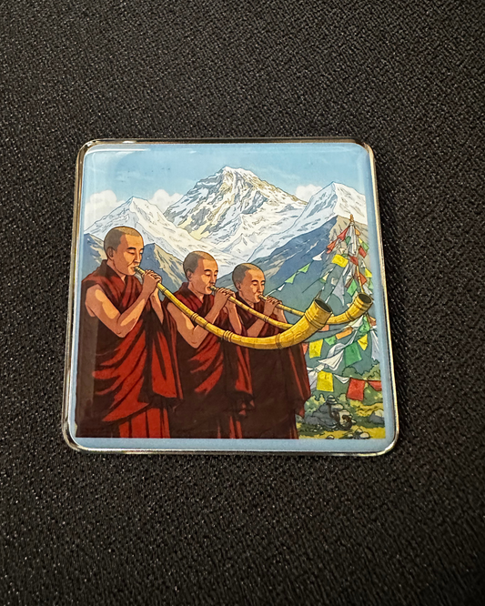 Sturdy Fridge Magnet in Steel - Three Lamas