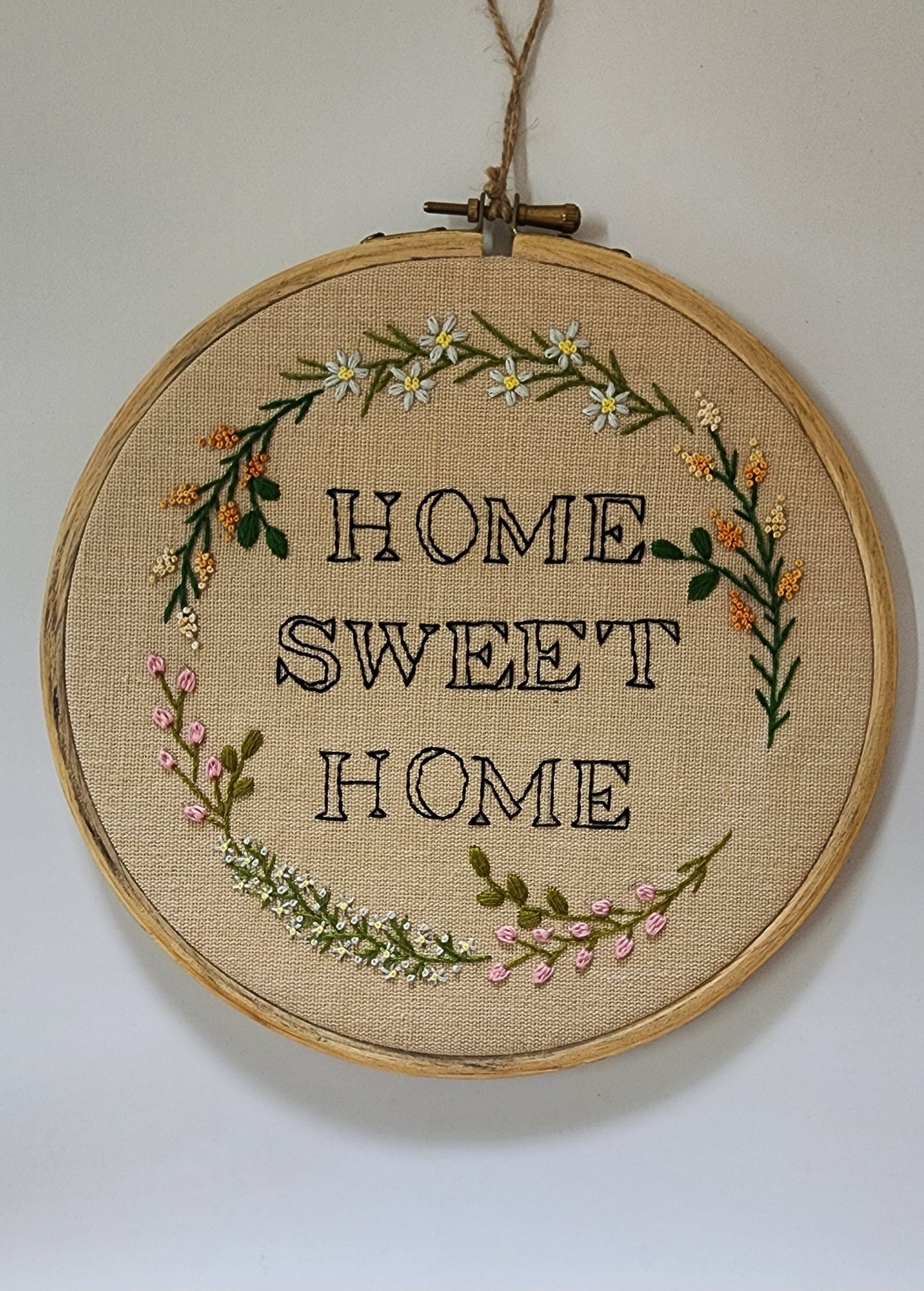 Ikali - Home Sweet Home - Hand-embroidered Wall-hanging Hoop