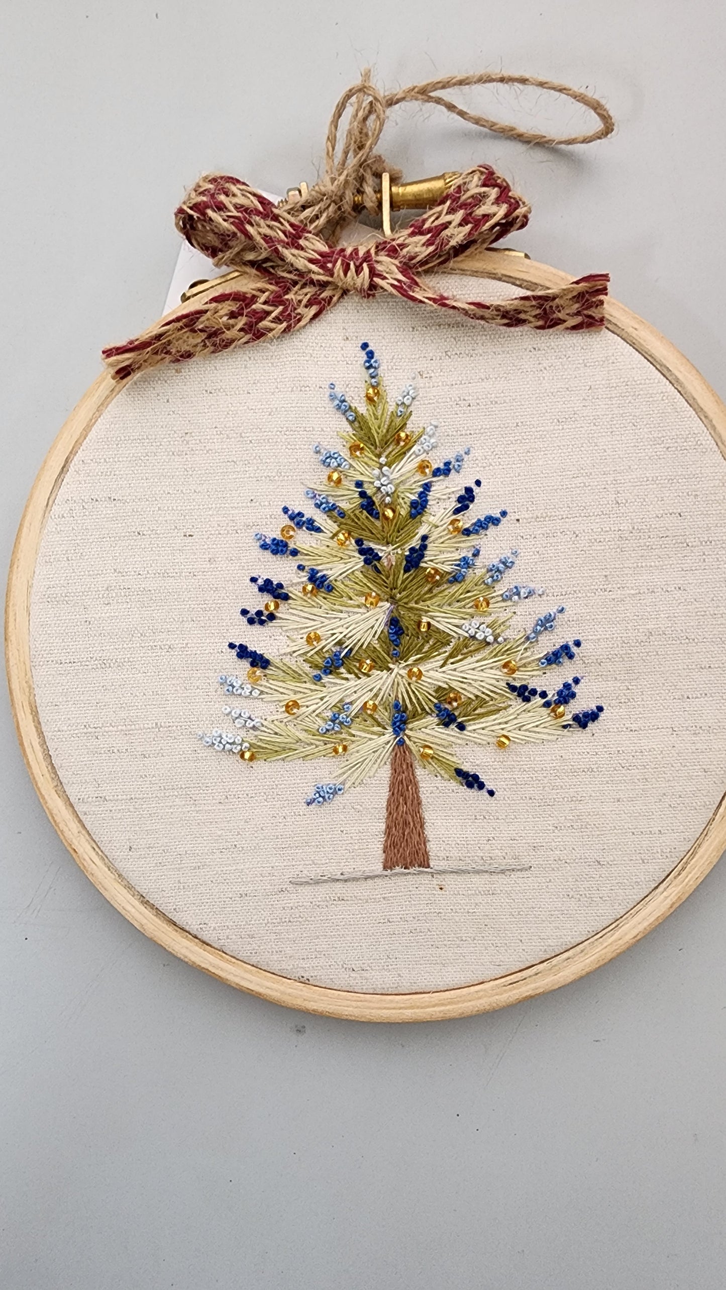 X'mas Hand-embroidered Hoop