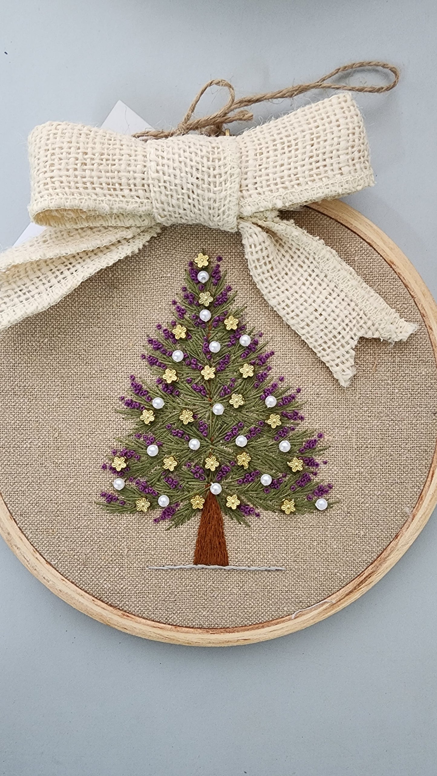 X'mas Hand-embroidered Hoop