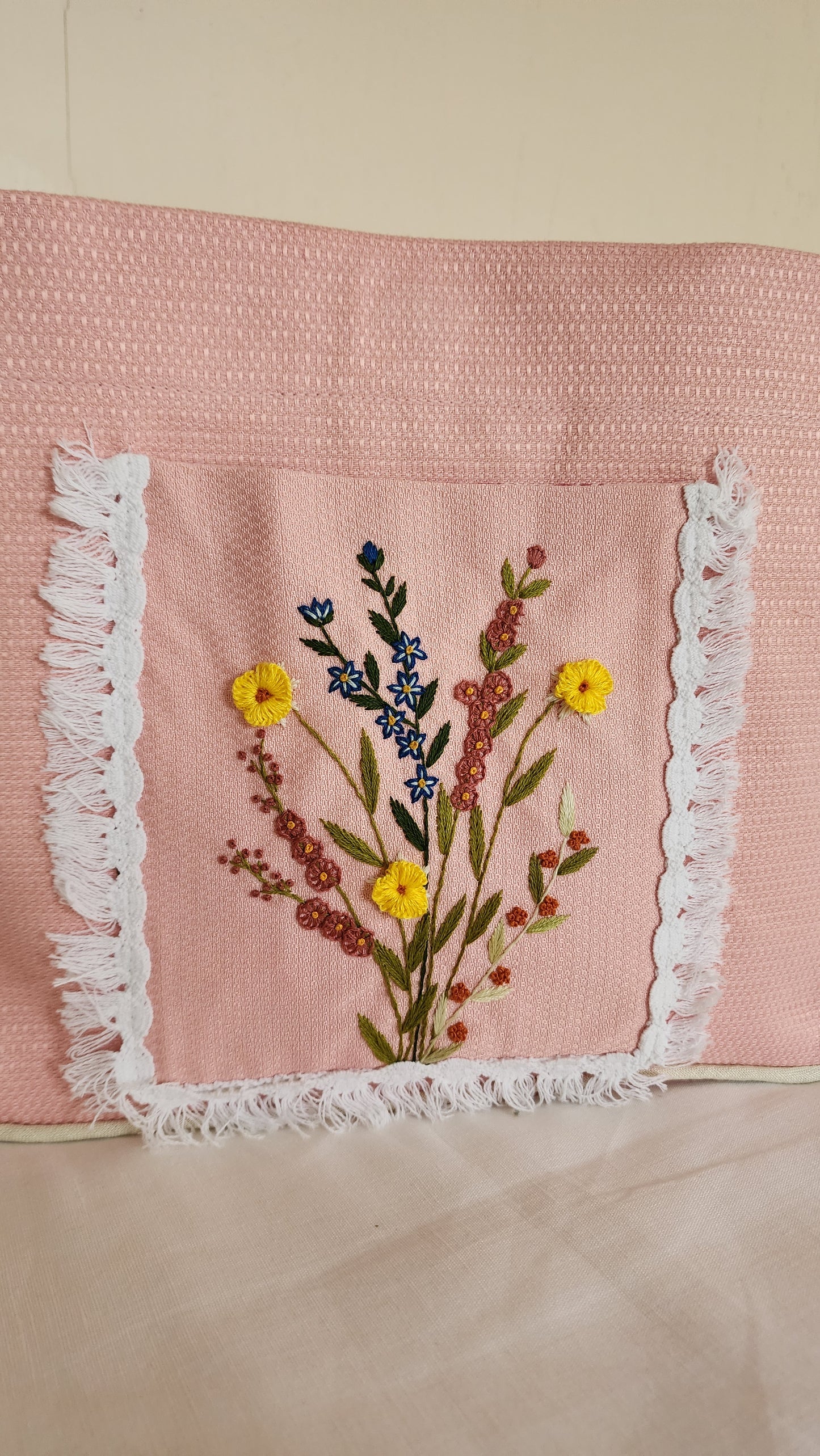 Ikali - Spring M Bouquet - Hand-embroidered Kumstu bo Bag