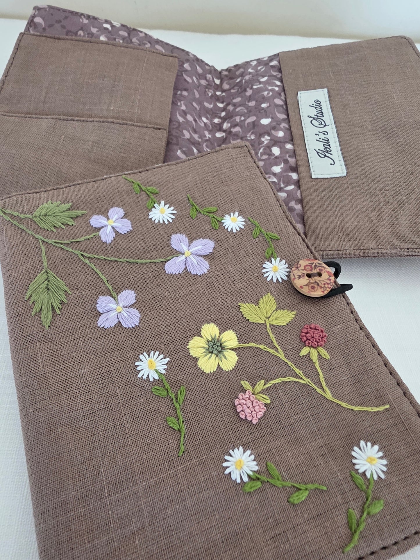 Ikali - Hand-embroidered Passport Jacket - Flower Flow