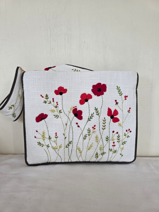 Poppies - Hand-embroidered Kumstu bo Bag
