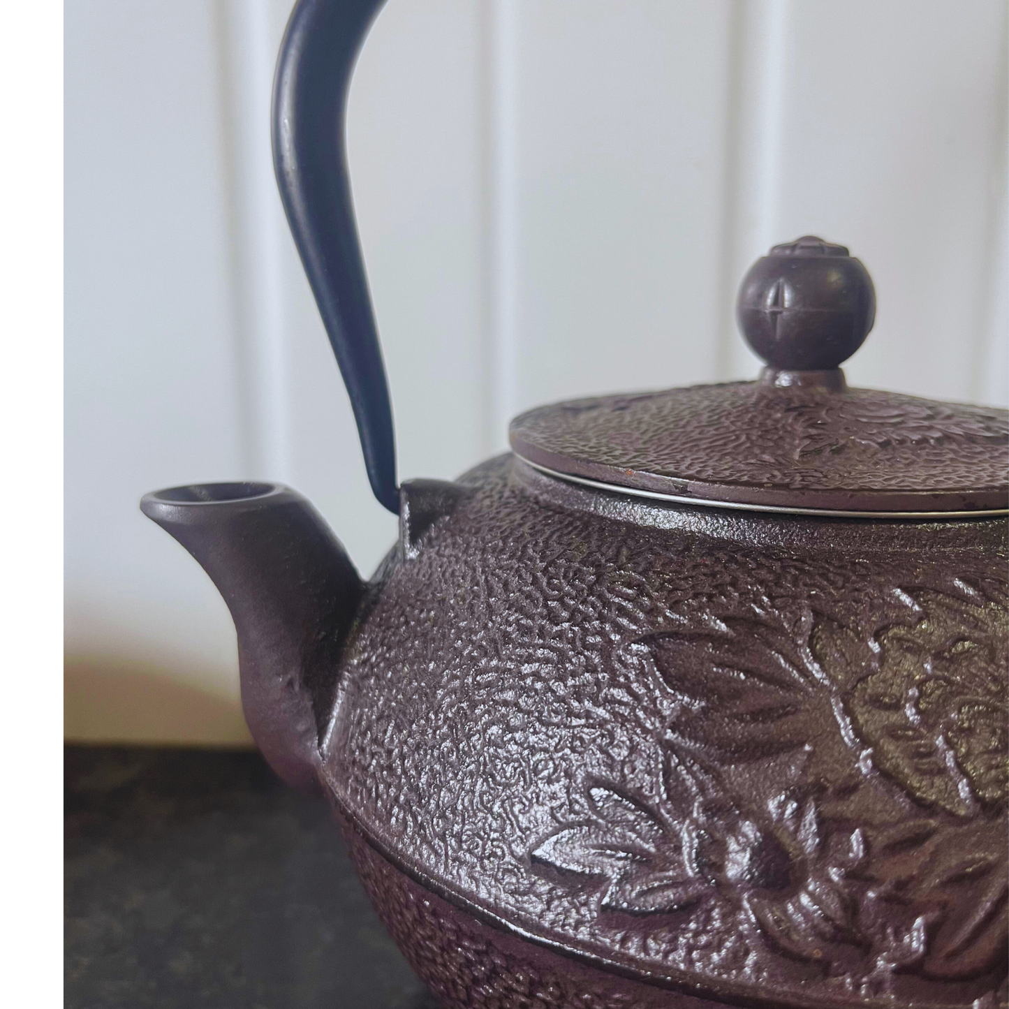 Cast-Iron Hobnail TeaPot - Traditional Japanese Tetsubin (Tetsu-Kyusu) Black Flower TeaPot 1000ml