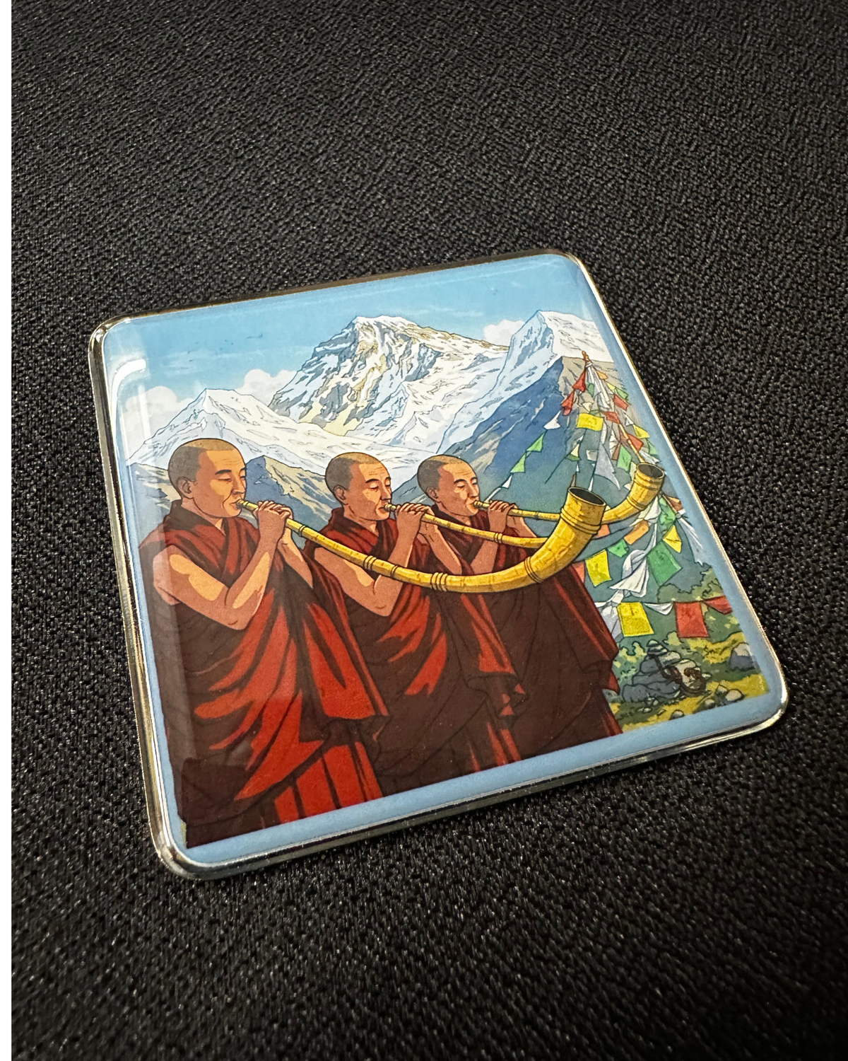 Sturdy Fridge Magnet in Steel - Three Lamas