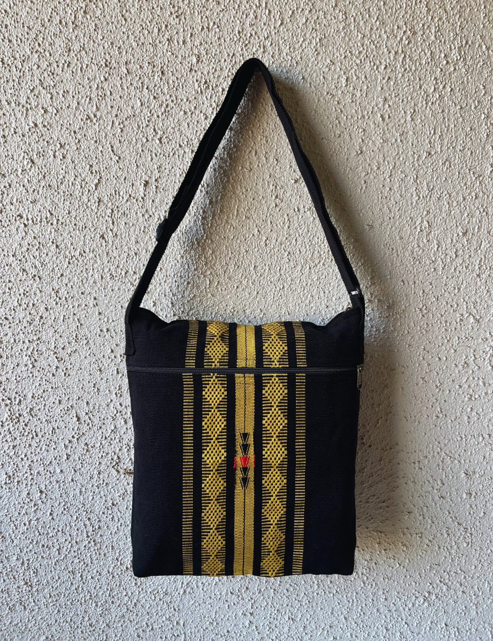 Chizami Weaves - Handwoven Sling Bag