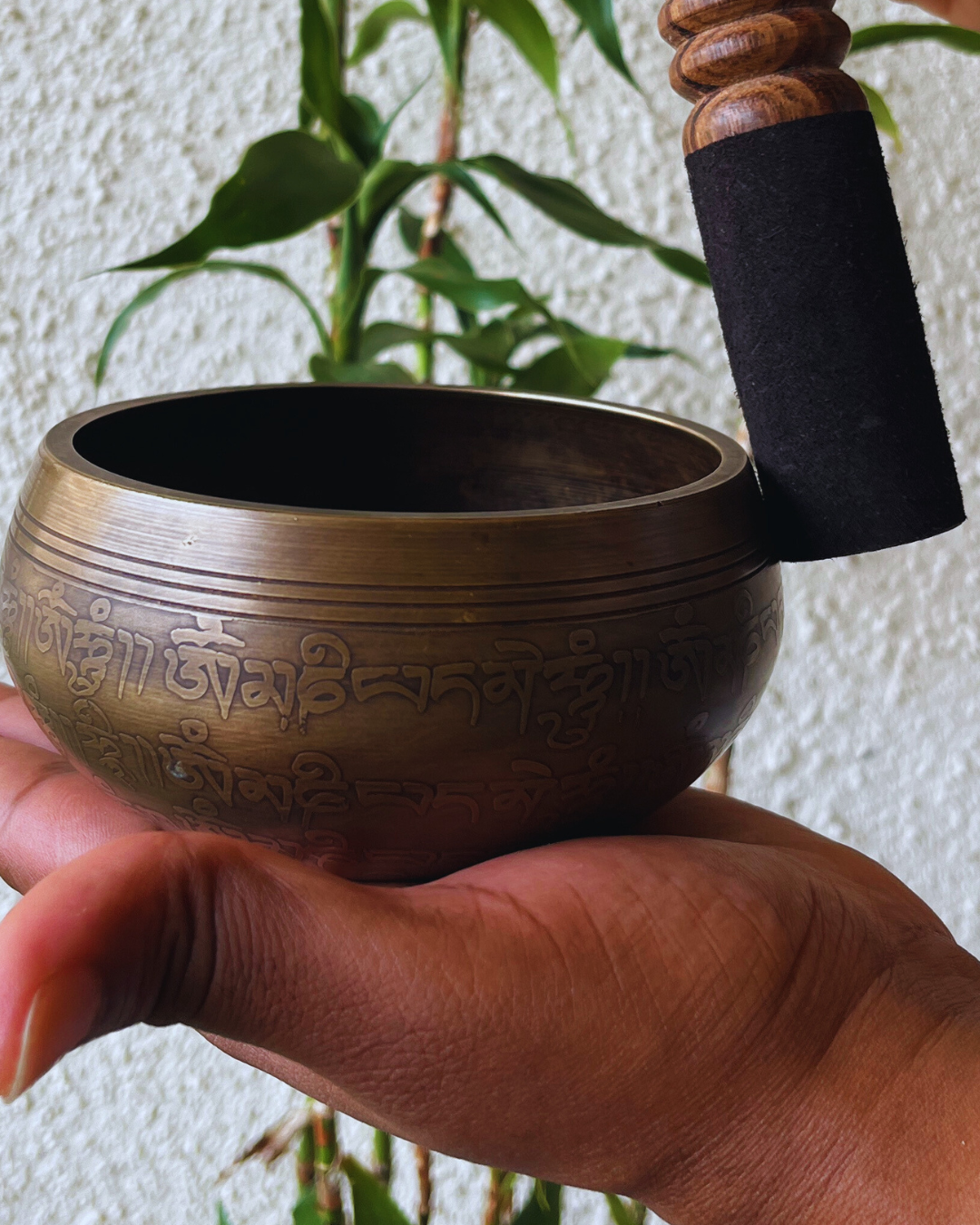 Singing Bowl - 5-metal Panchaloha Hand-hammered Bowl (4 inch) with Wooden Mallet