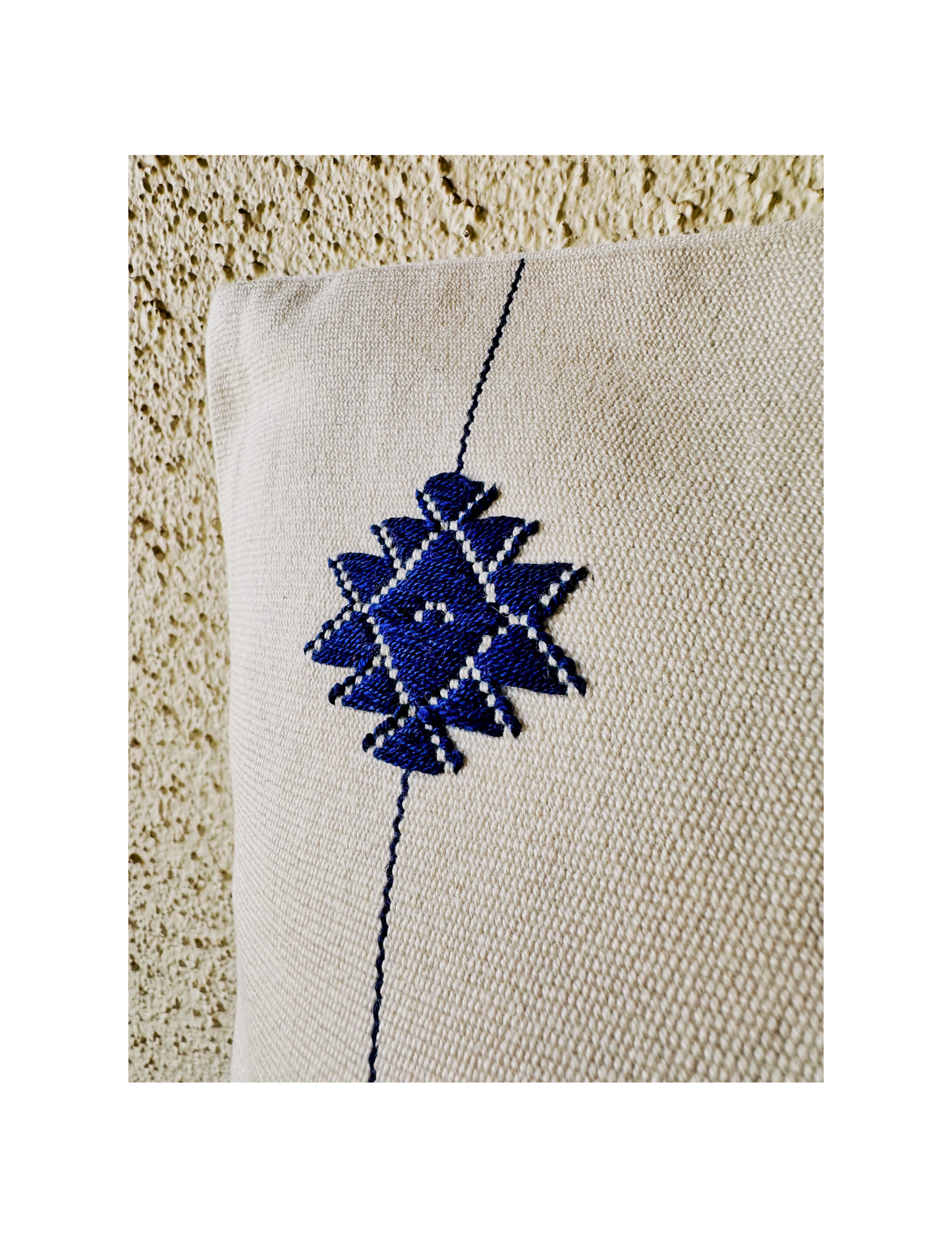 Chizami Weaves - Loin Loom Handwoven Cushion Cover in White & Blue