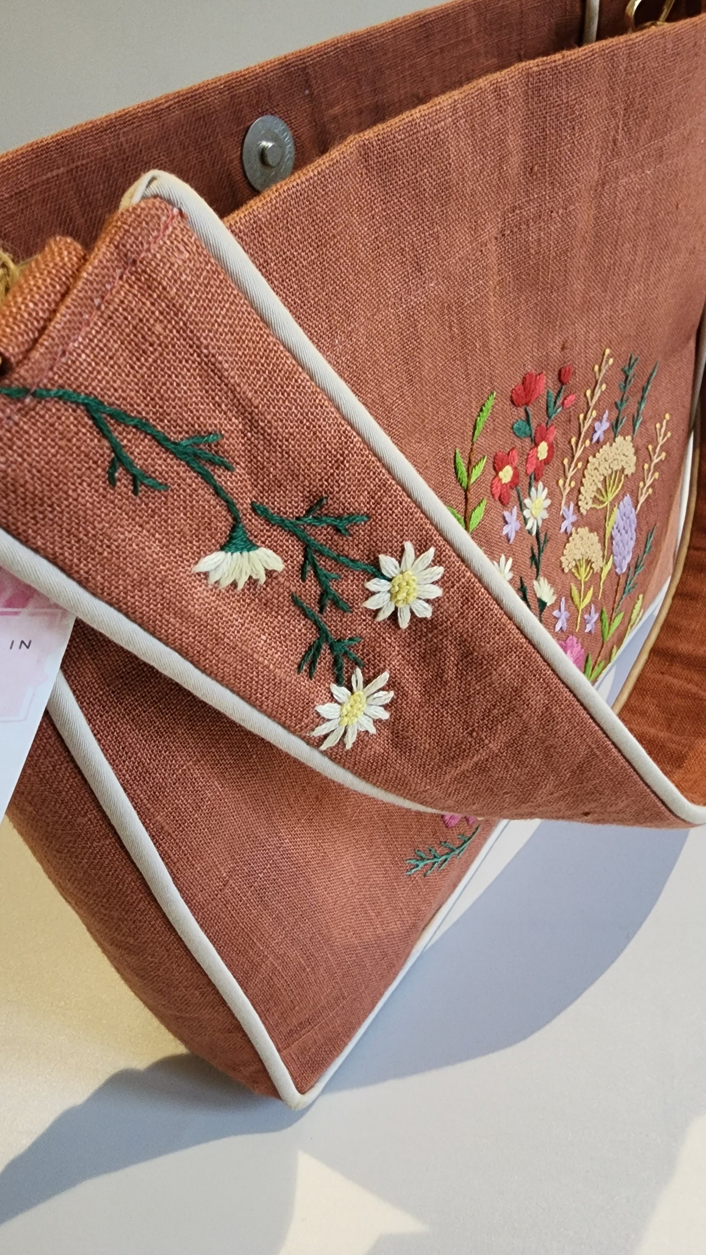 Ikali - Floral Burst - Hand-embroidered Kumstu bo Bag