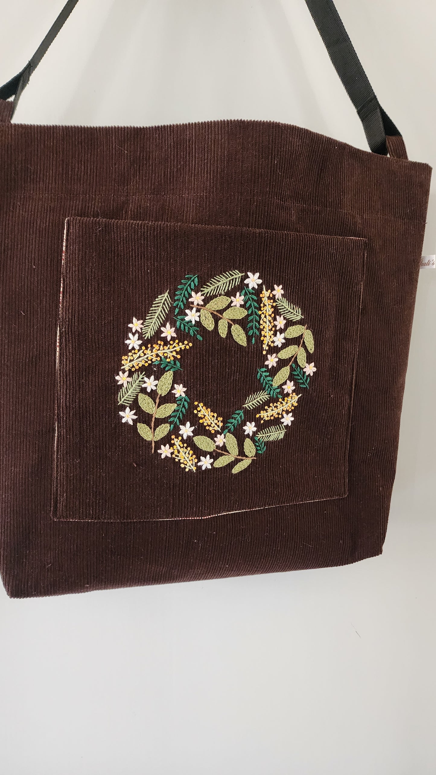 Ikali - Floral Wreath - Hand-embroidered Tote