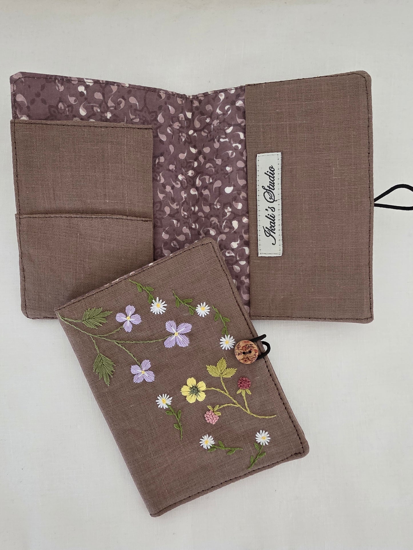 Ikali - Hand-embroidered Passport Jacket - Flower Flow