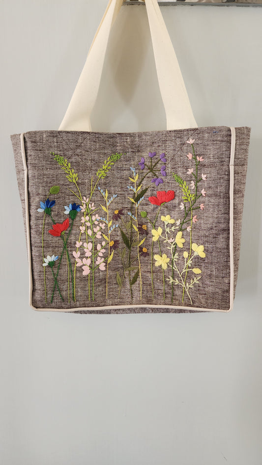 Ikali - Flower Garden - Hand-embroidered Kumstu bo Bag