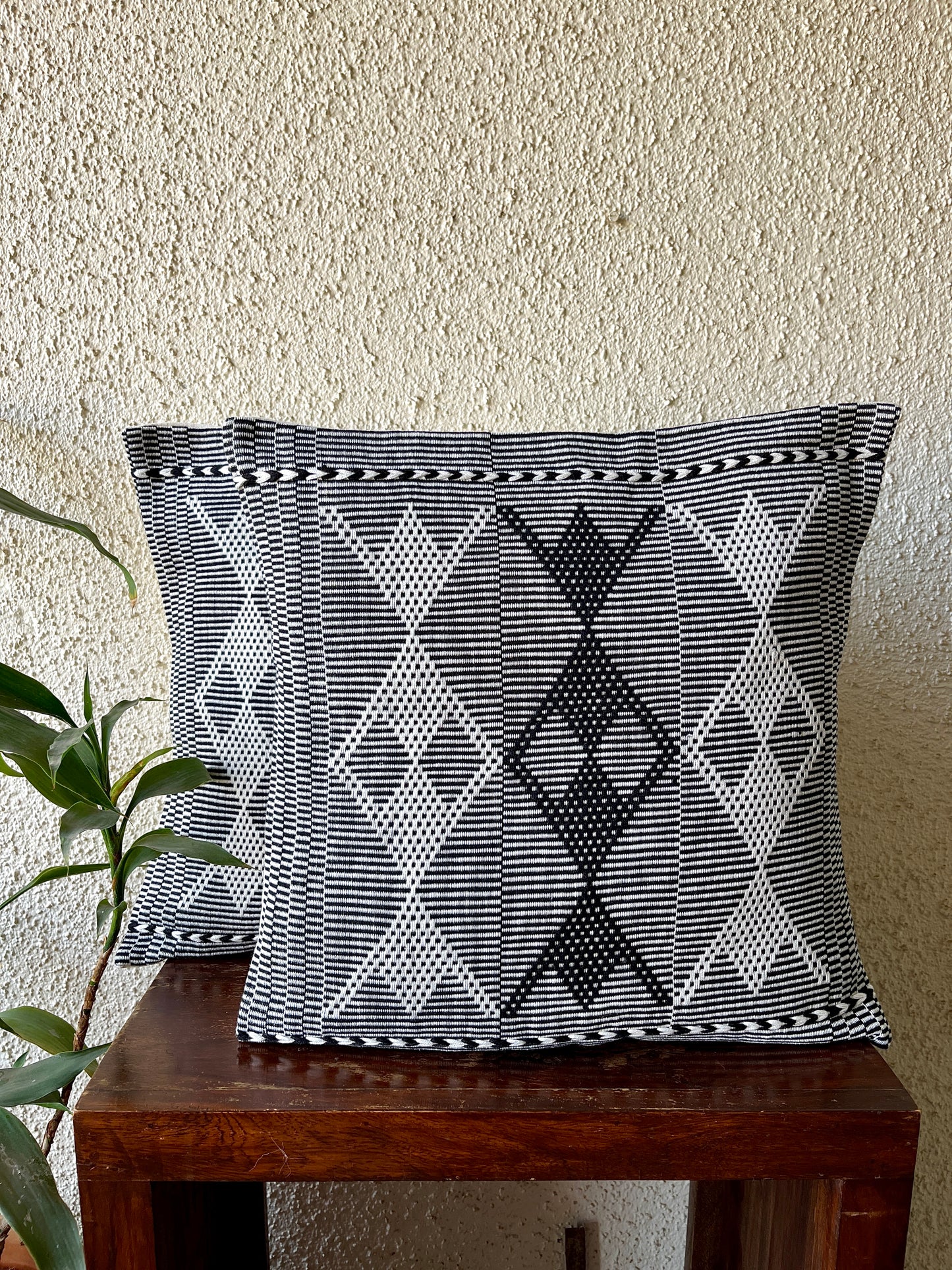 Chizami Weaves - Loin Loom Handwoven Cushion Cover Set in White and Black (Set of 4)