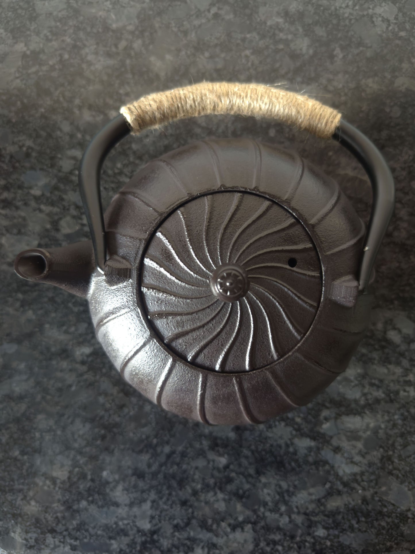 Cast-Iron Hobnail TeaPot - Traditional Japanese Tetsubin (Tetsu-Kyusu) Brown Shell TeaPot 1000ml