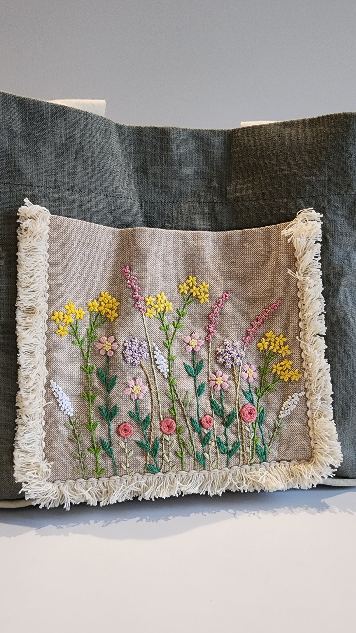 Ikali - Mix Garden - Hand-embroidered Kumstu bo Bag