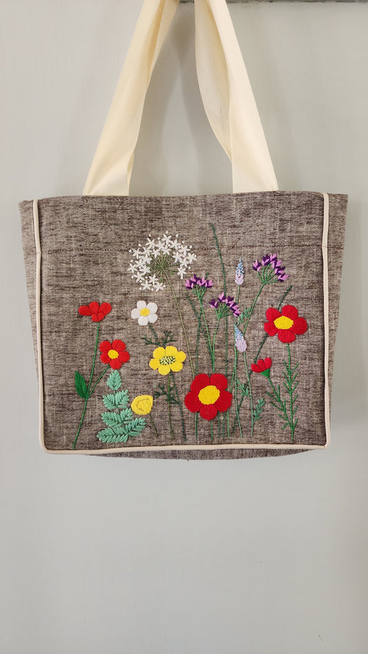 Ikali - Mix Flowers - Hand-embroidered Kumstu bo Bag