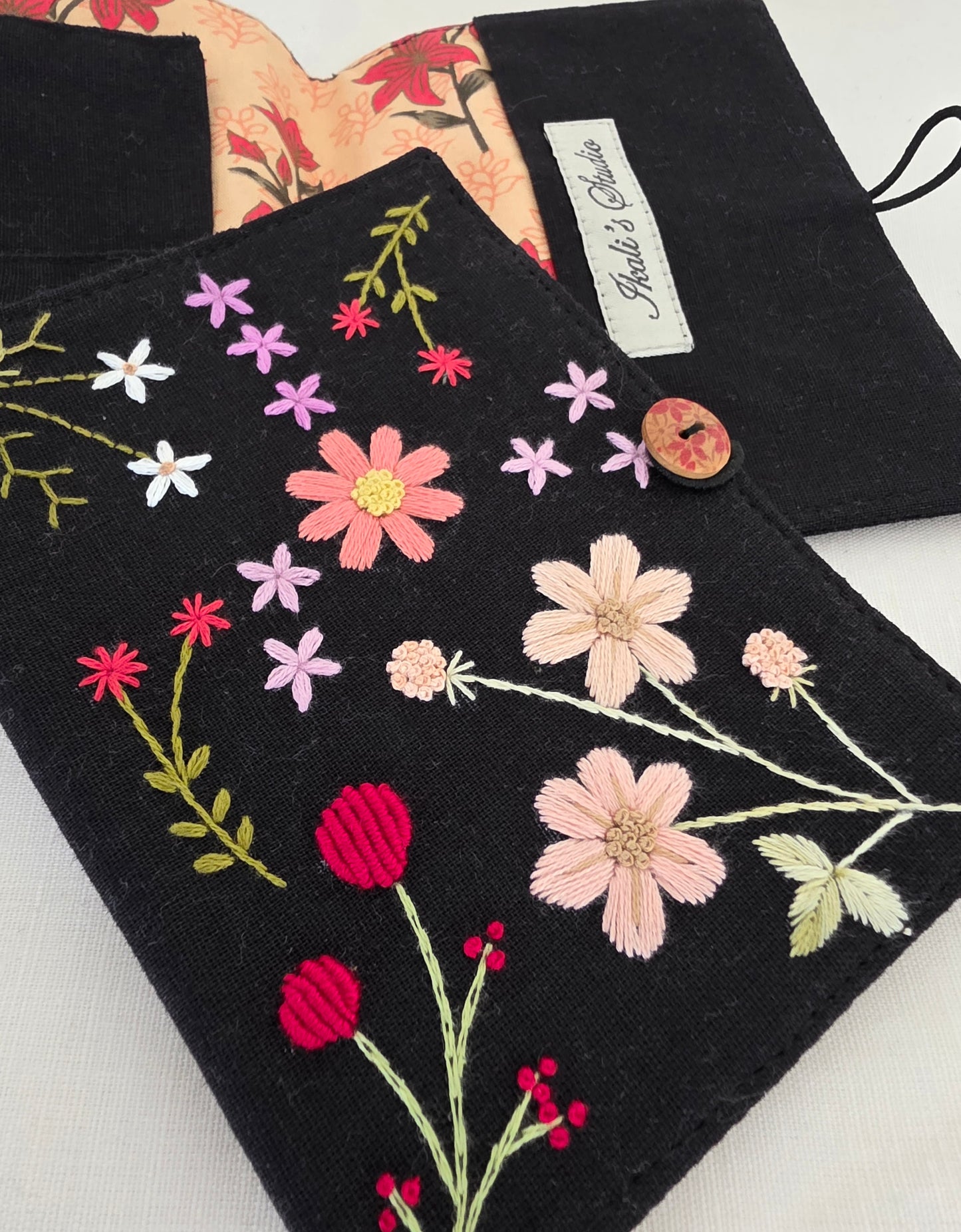 Ikali - Hand-embroidered Passport Jacket - Spring