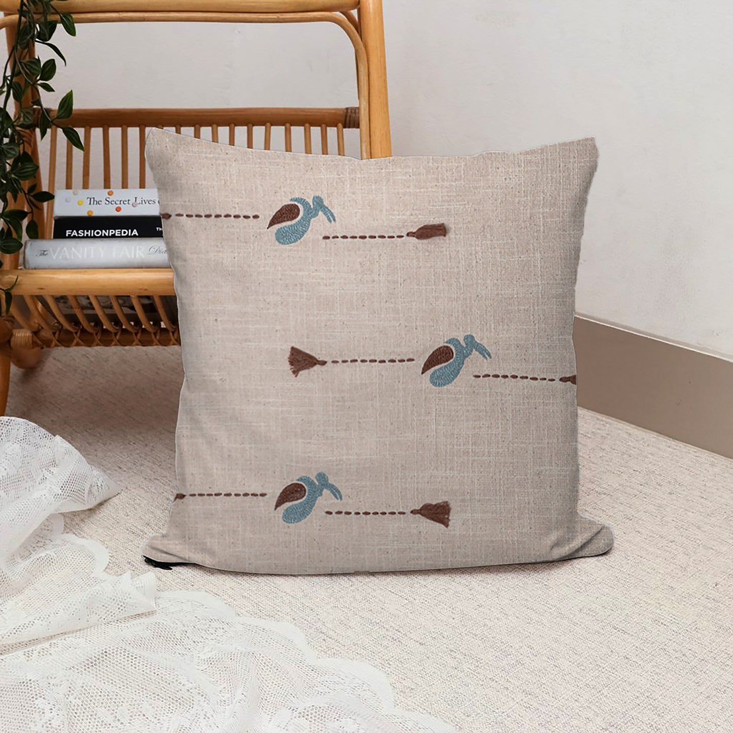 Hargila 100% Cotton Handwoven Hand-embroidered Cushion Cover