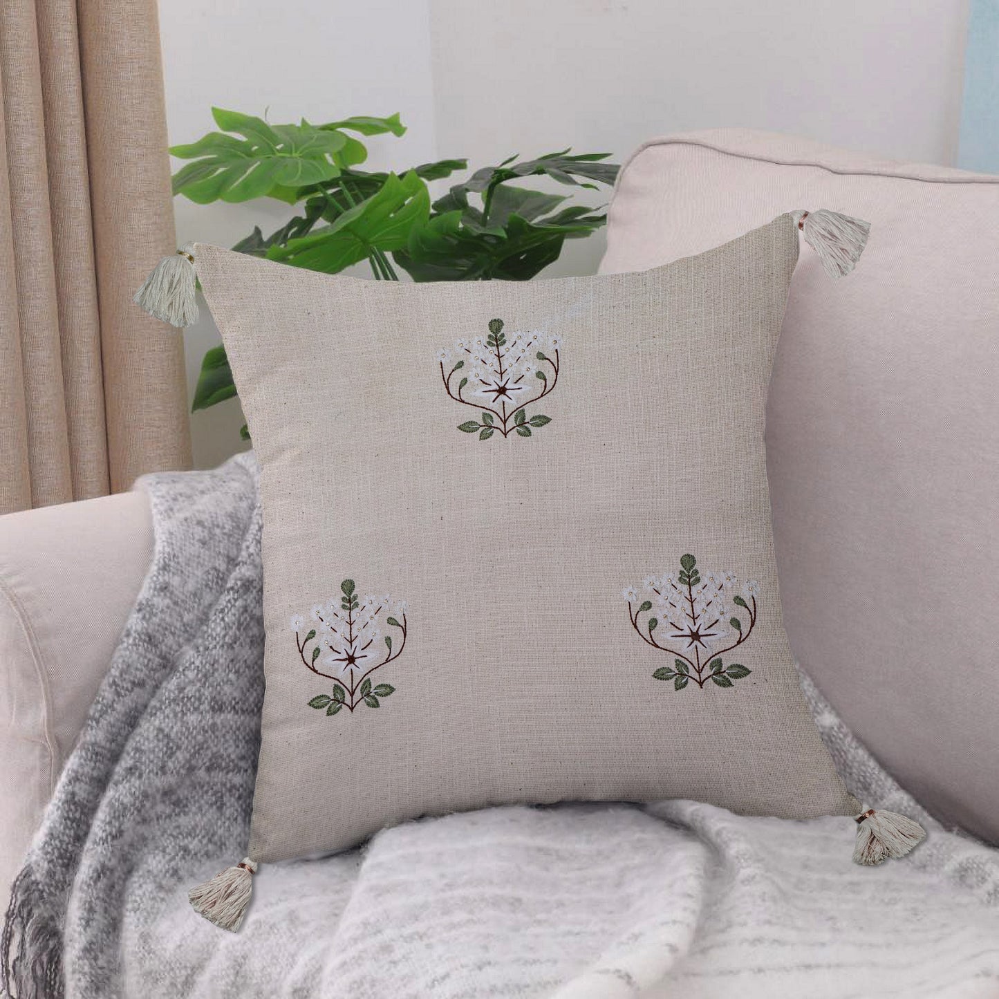 Xewali 100% Cotton Handwoven Hand-embroidered Cushion Cover