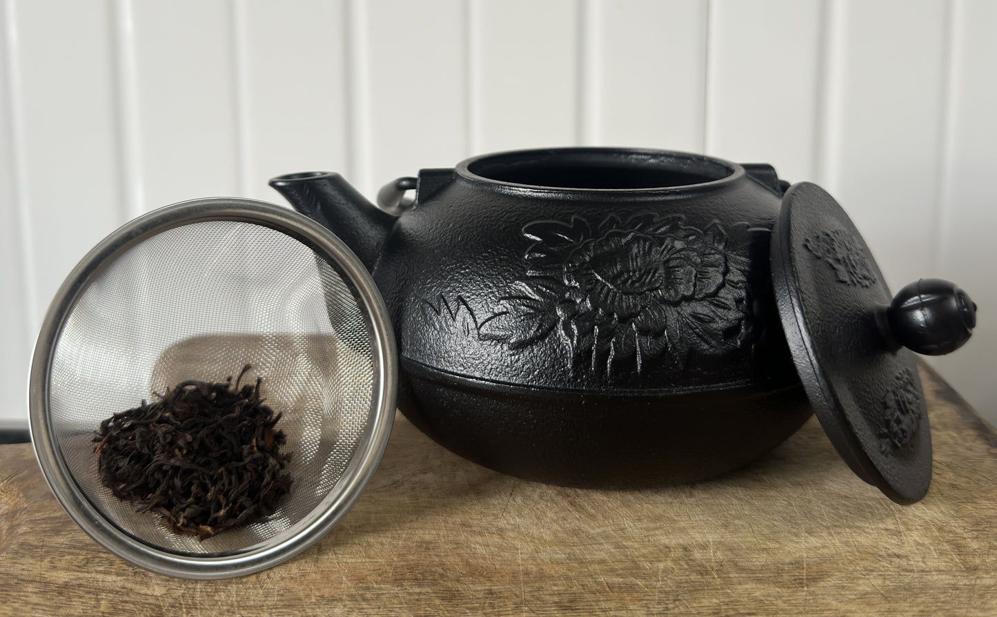 Cast-Iron Hobnail TeaPot - Traditional Japanese Tetsubin (Tetsu-Kyusu) Black Peony TeaPot 1000ml